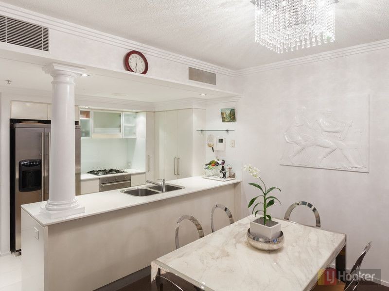 143/30 Macrossan Street, Brisbane QLD 4000