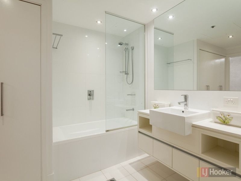 143/30 Macrossan Street, Brisbane QLD 4000
