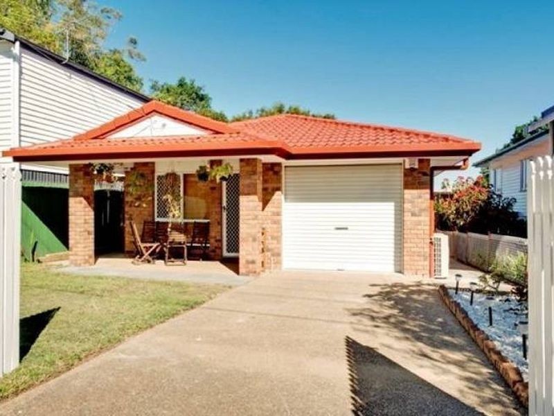 27 Hansen Street, Moorooka QLD 4105