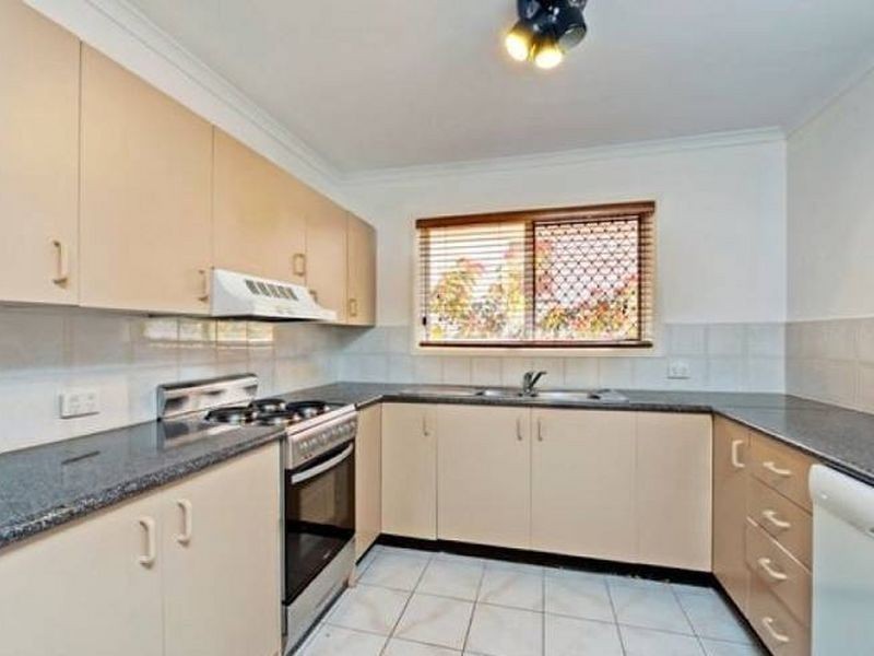 27 Hansen Street, Moorooka QLD 4105