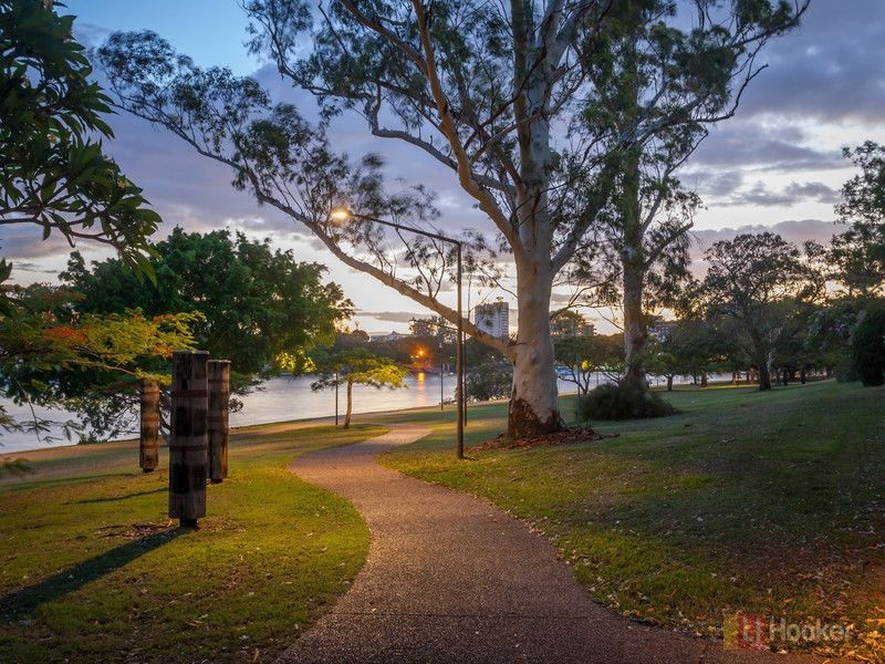 4/88 Oxlade Drive, New Farm QLD 4005