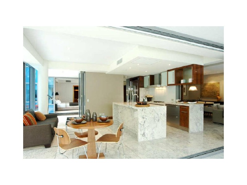 170 Oxlade Drive, New Farm QLD 4005