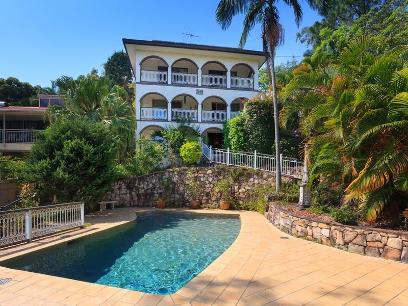 52 Queens Road, Hamilton QLD 4007