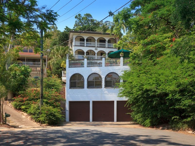 52 Queens Road, Hamilton QLD 4007