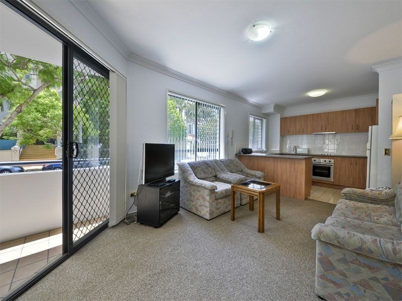 1/52 Newstead Terrace, Newstead QLD 4006
