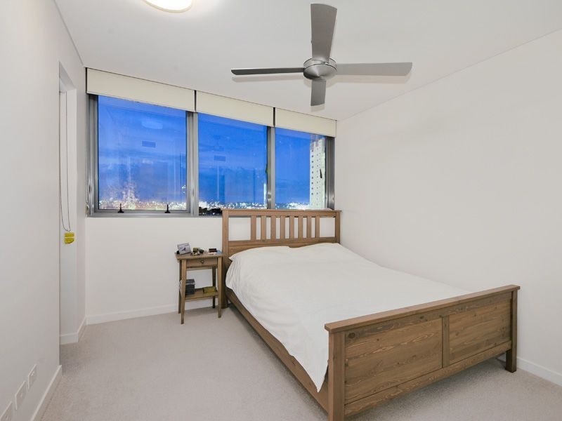 1085/16 Hamilton Place, Bowen Hills QLD 4006