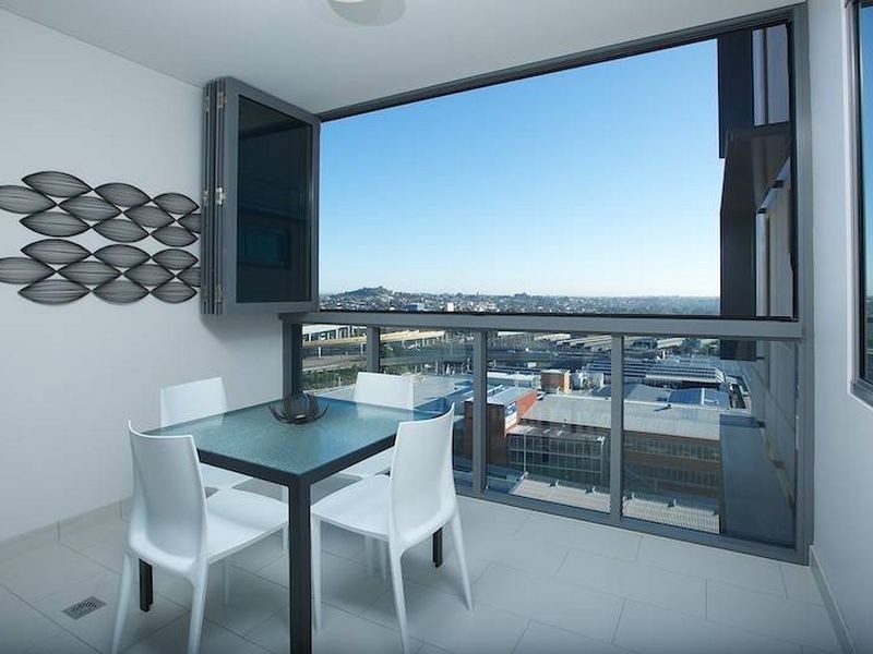 1085/16 Hamilton Place, Bowen Hills QLD 4006