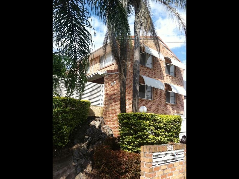 6/582 Lower Bowen Terrace, New Farm QLD 4005