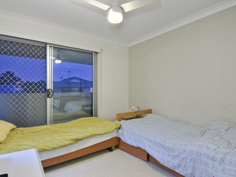 Townhouse Kingfisher Lane, East Brisbane QLD 4169