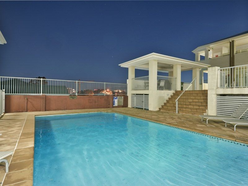 Townhouse Kingfisher Lane, East Brisbane QLD 4169