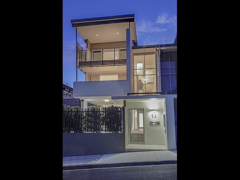 13 Hickey Street, New Farm QLD 4005