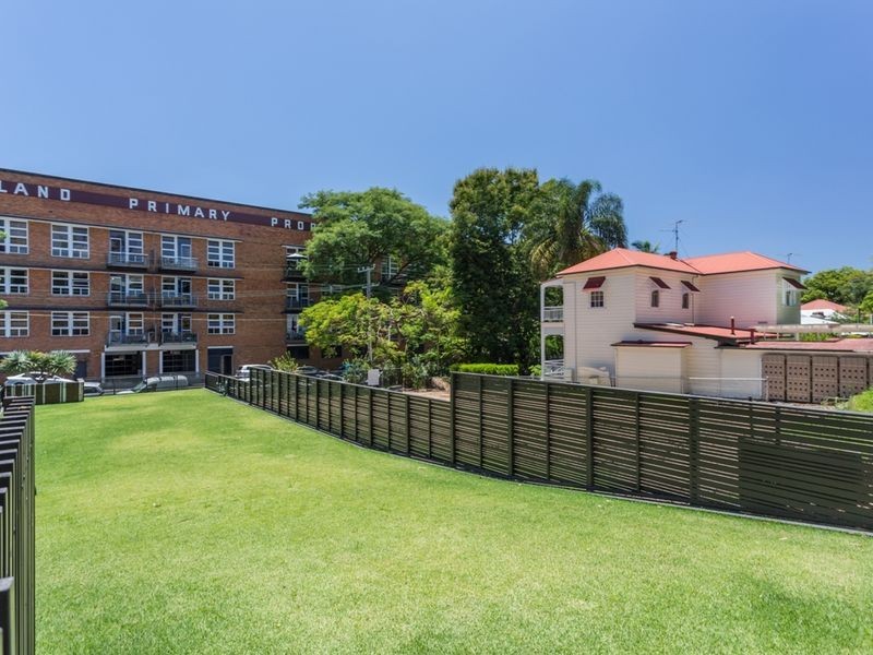 17 Abercrombie Street, Teneriffe QLD 4005