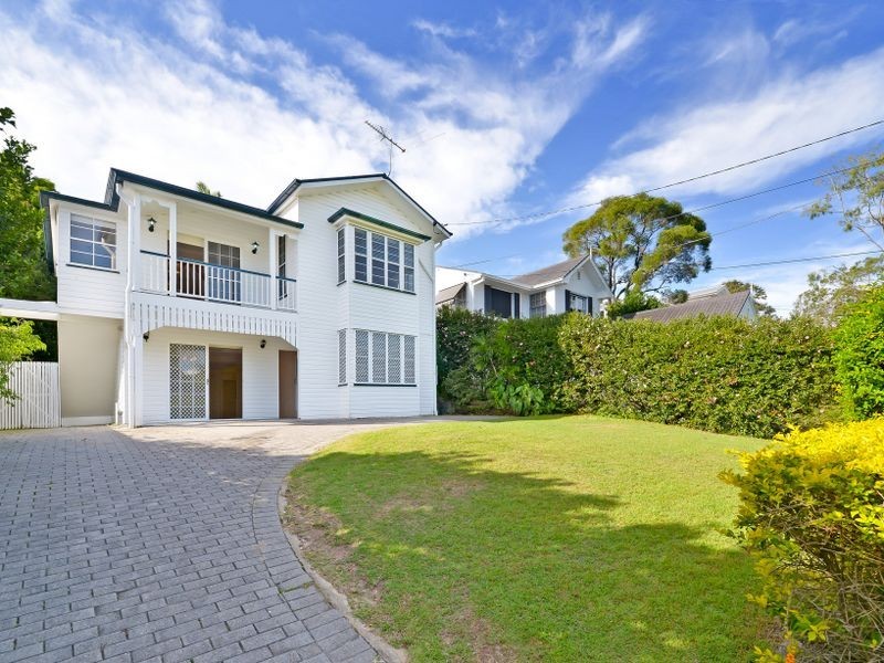 20 Pine Street, Hamilton QLD 4007