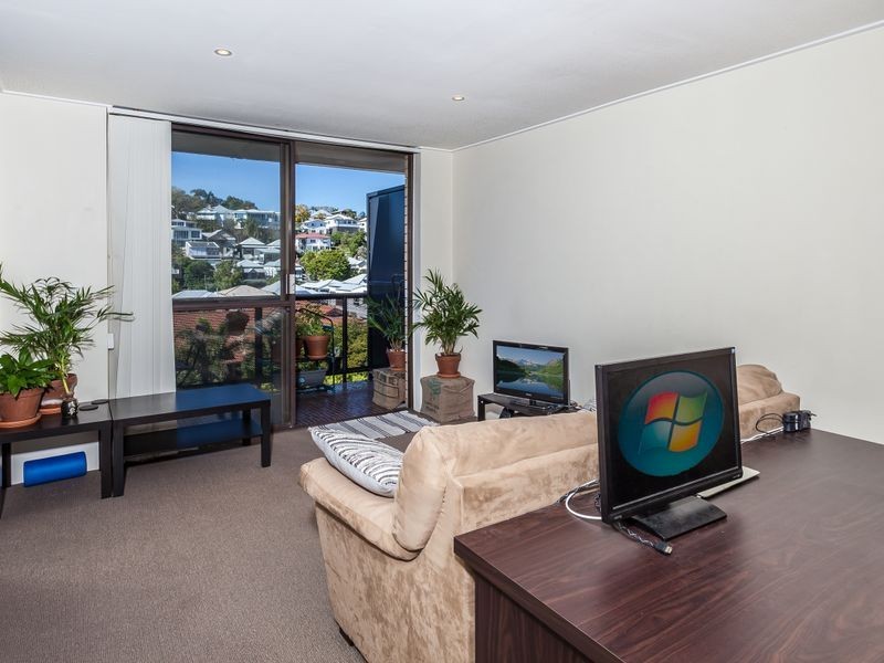 15/304 Harcourt Street, Teneriffe QLD 4005