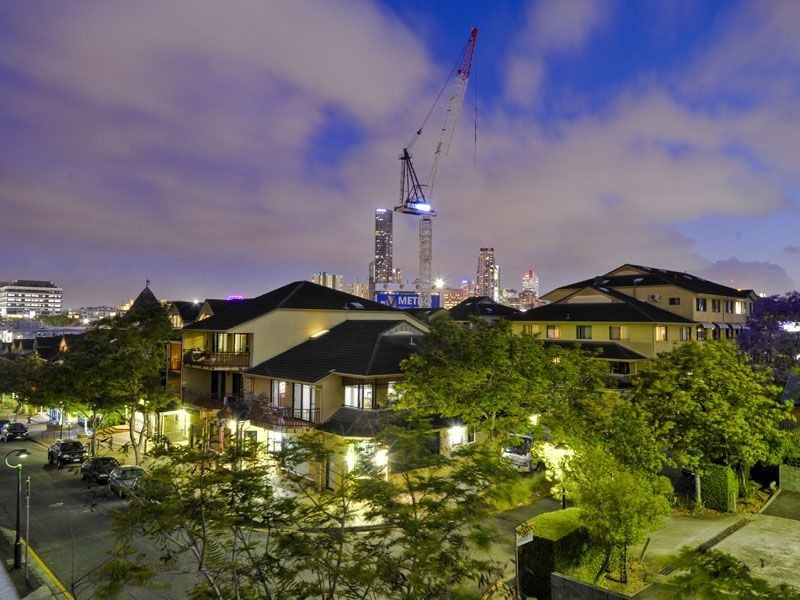 202/61 Anderson Street, Fortitude Valley QLD 4006