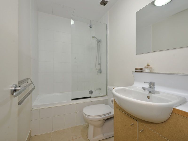 202/61 Anderson Street, Fortitude Valley QLD 4006