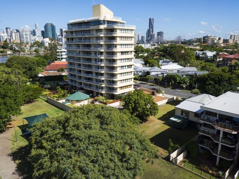 140 Oxlade Drive, New Farm QLD 4005