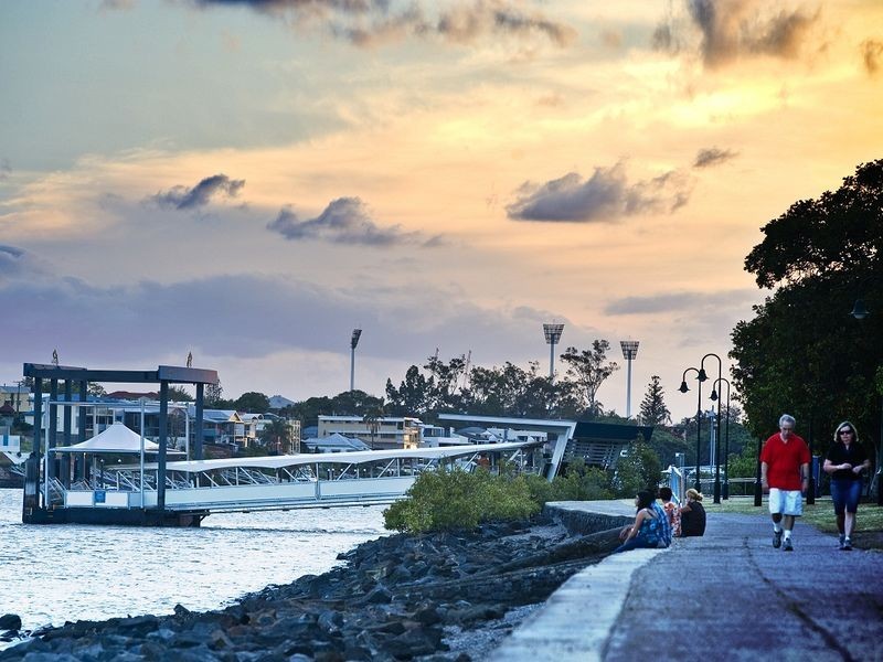 140 Oxlade Drive, New Farm QLD 4005