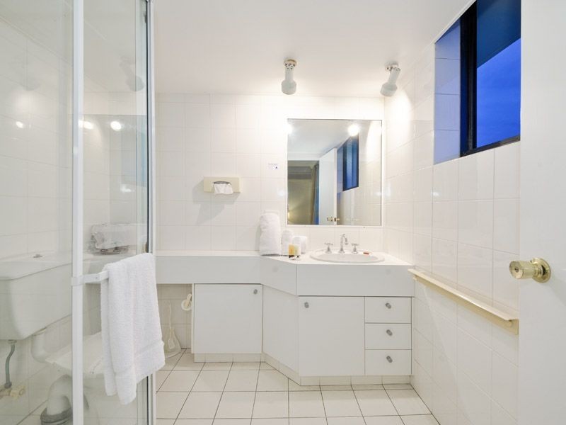 301/150 Oxlade Drive, New Farm QLD 4005