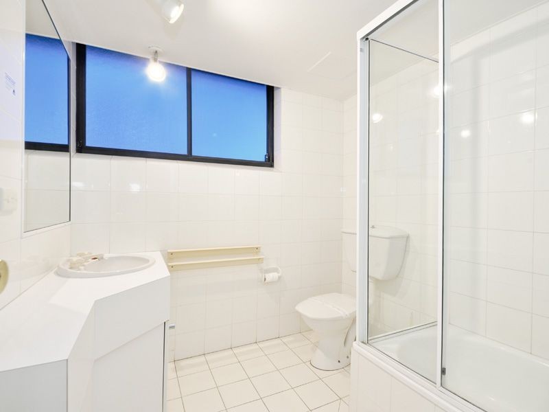 301/150 Oxlade Drive, New Farm QLD 4005