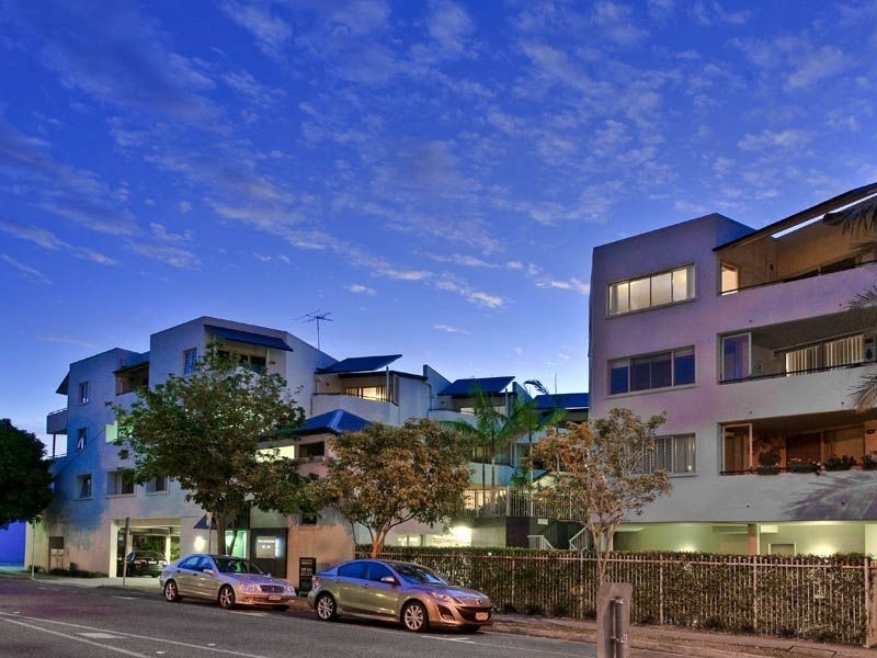 10/32-38 Newstead Terrace, Newstead QLD 4006
