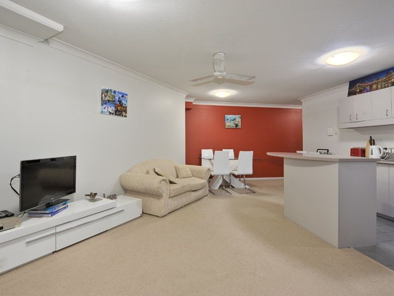 10/32-38 Newstead Terrace, Newstead QLD 4006