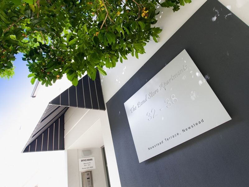 10/32-38 Newstead Terrace, Newstead QLD 4006