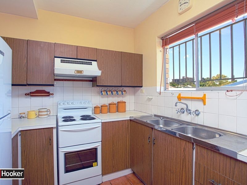 3/46 Merthyr Road, New Farm QLD 4005