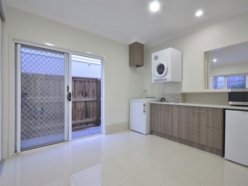 158 Cavendish Road, Nundah QLD 4012