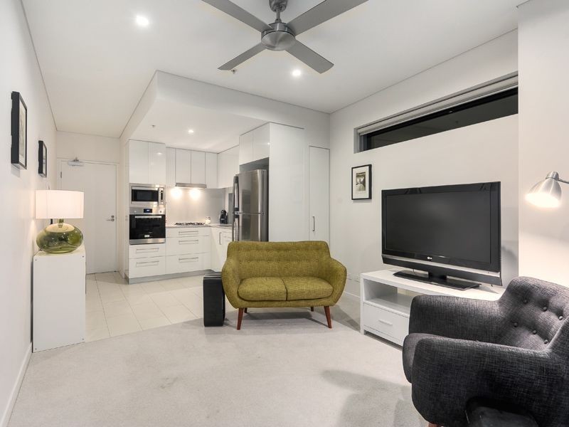 1137/16 Hamilton Place, Bowen Hills QLD 4006