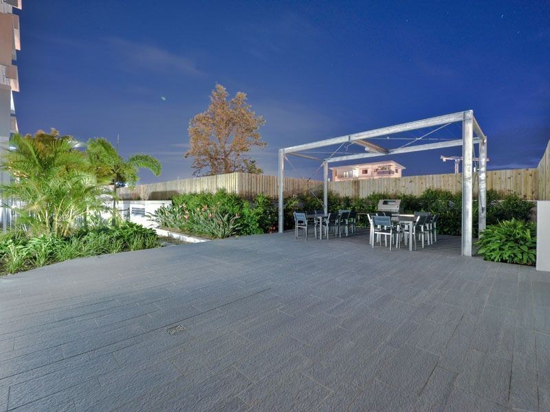 1137/16 Hamilton Place, Bowen Hills QLD 4006