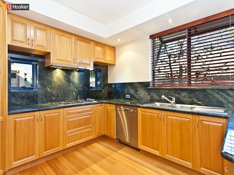 20a Oxlade Drive, New Farm QLD 4005