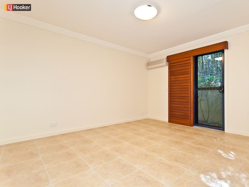 20a Oxlade Drive, New Farm QLD 4005