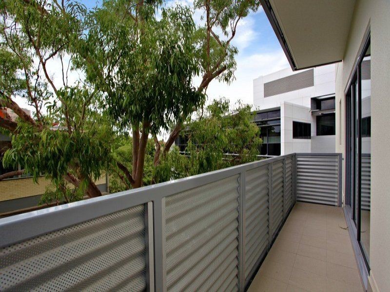 215/23 Robinson Place, Kelvin Grove QLD 4059