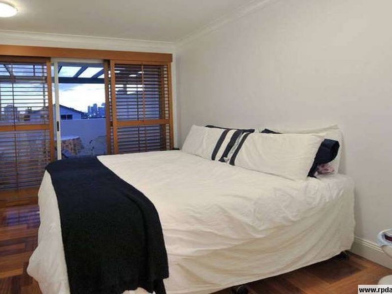 8/321 Bowen Terrace, New Farm QLD 4005