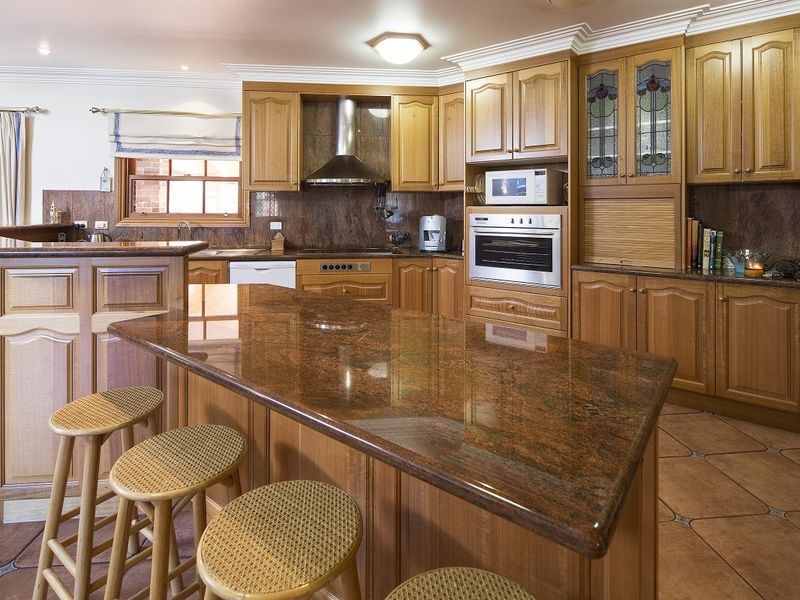 16 Neville Road, Bridgeman Downs QLD 4035