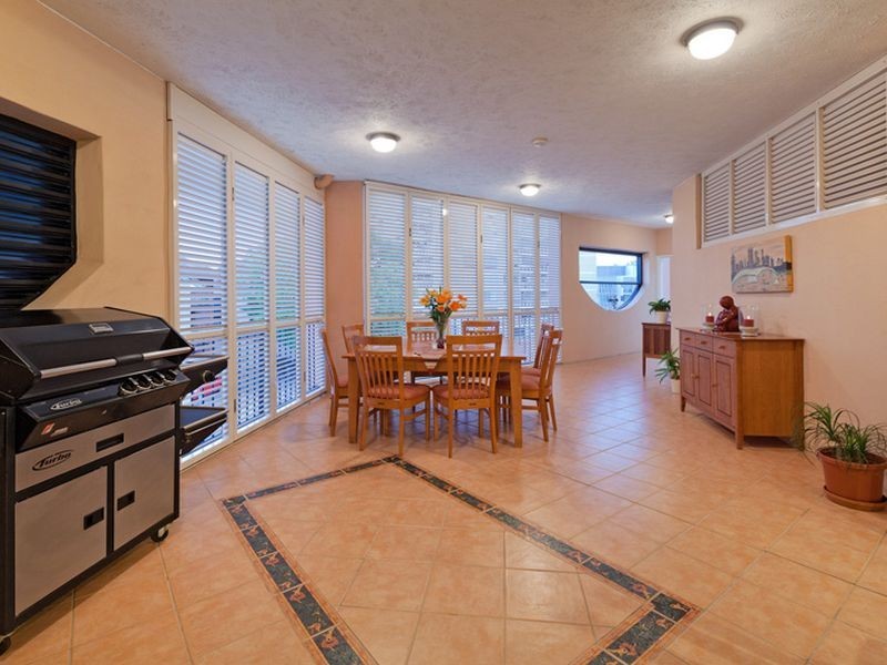 10/34-36 Moray Street, New Farm QLD 4005