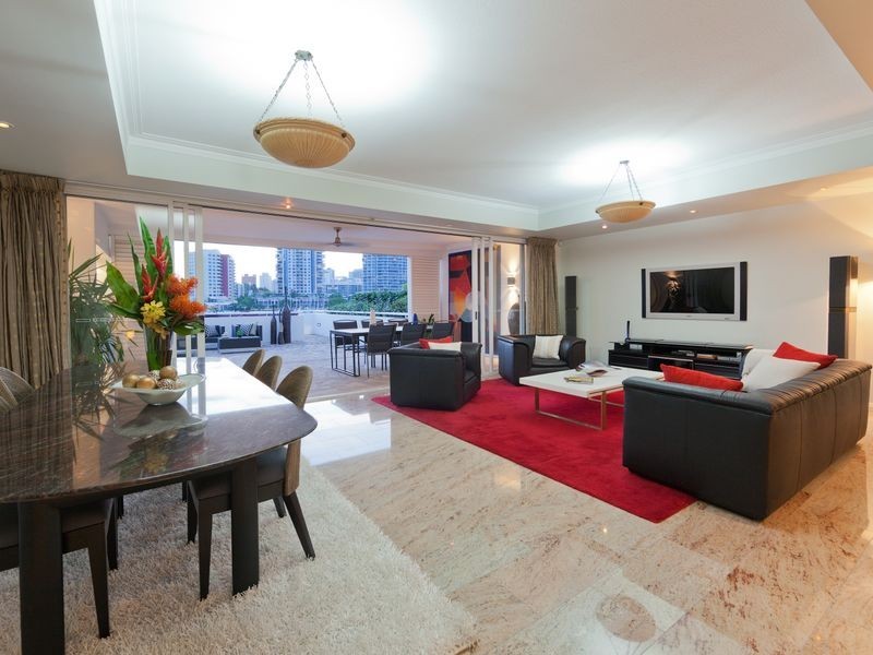 10/6 Merthyr Road, New Farm QLD 4005