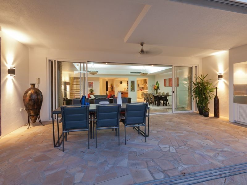 10/6 Merthyr Road, New Farm QLD 4005