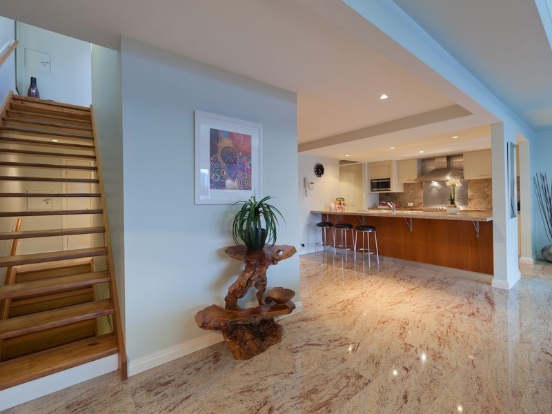 10/6 Merthyr Road, New Farm QLD 4005