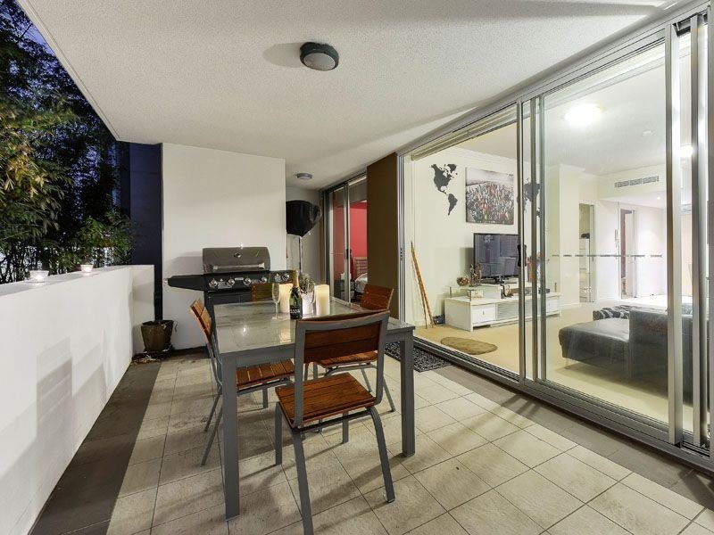 1304/141 Campbell Street, Bowen Hills QLD 4006