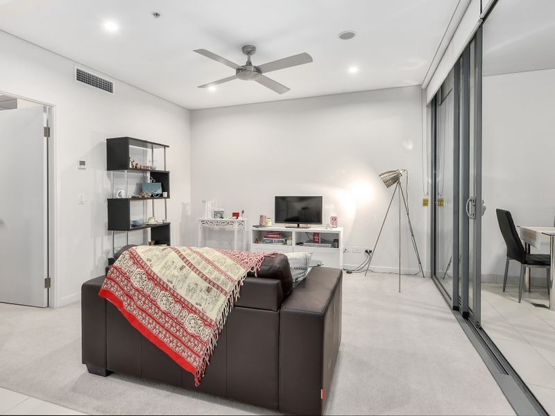 1053/16 Hamilton Place, Bowen Hills QLD 4006