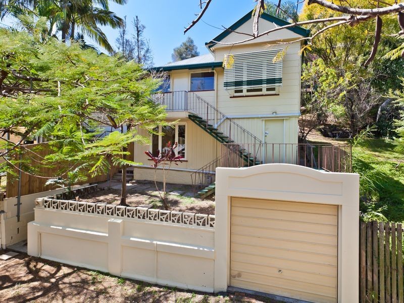6 Carlton Street, Highgate Hill QLD 4101