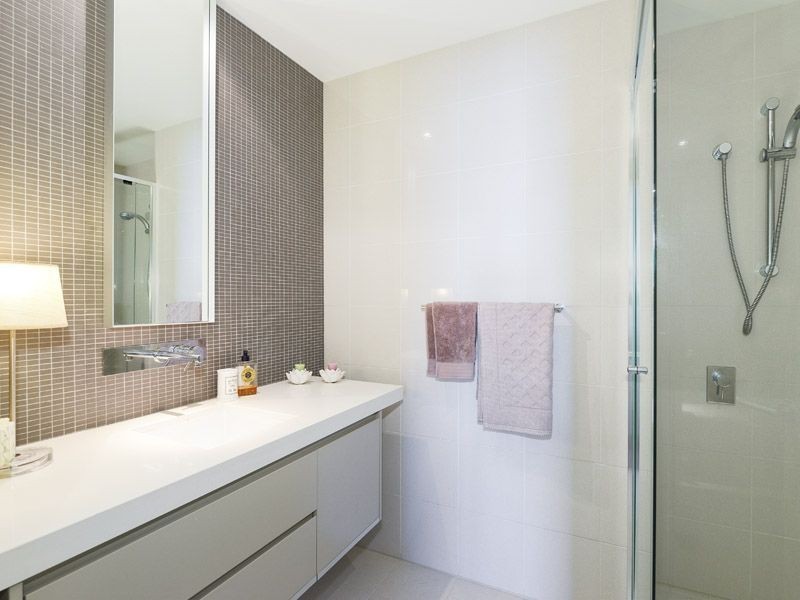 2332/32 Refinery Parade, New Farm QLD 4005