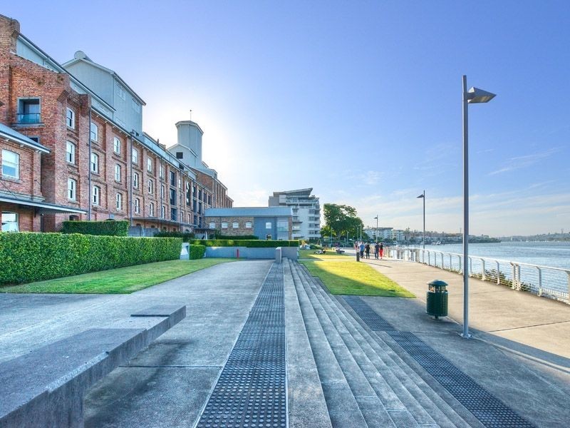 2332/32 Refinery Parade, New Farm QLD 4005