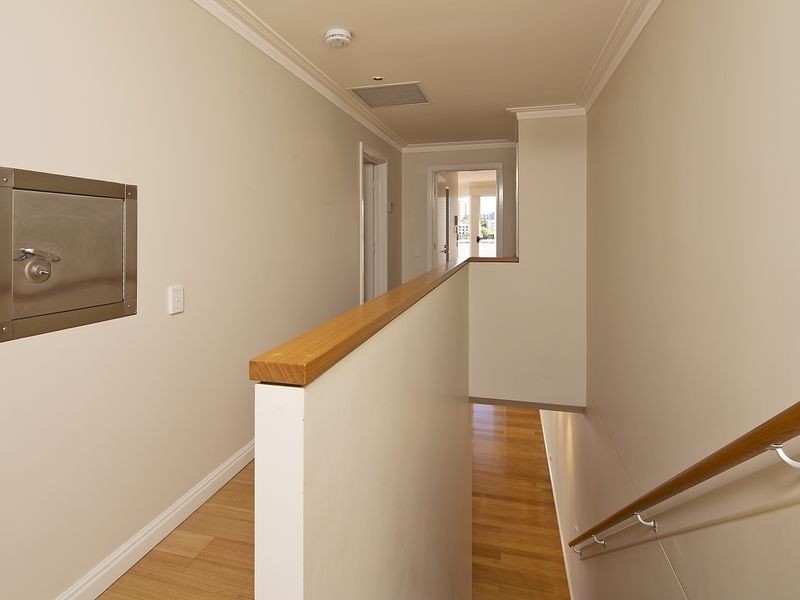 9/6 Merthyr Road, New Farm QLD 4005