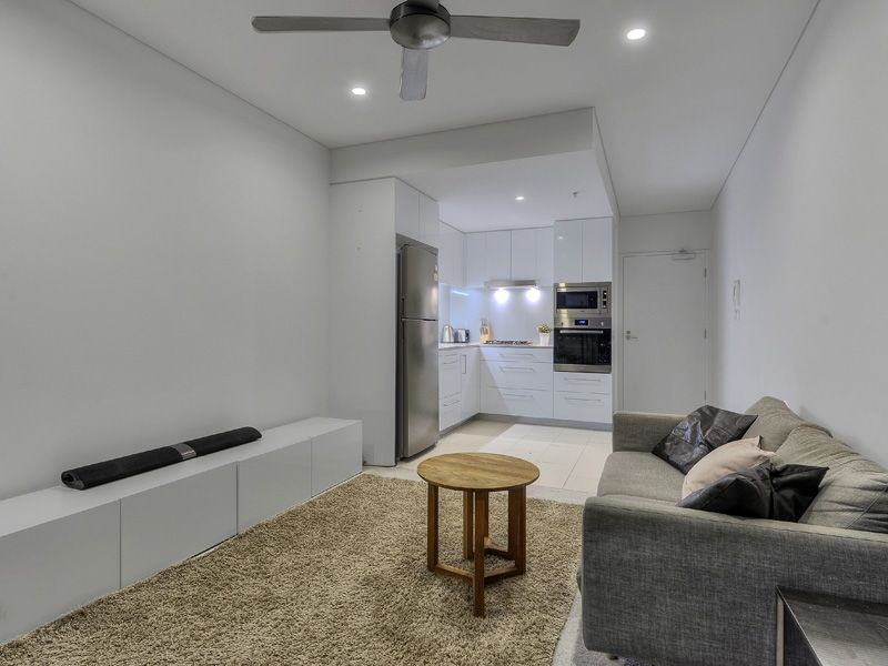 1081/16 Hamilton Place, Bowen Hills QLD 4006