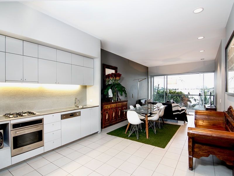 317/38 Skyring Terrace, Teneriffe QLD 4005