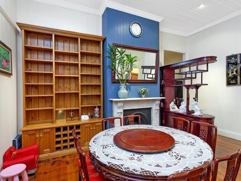 18 Locke Street, New Farm QLD 4005