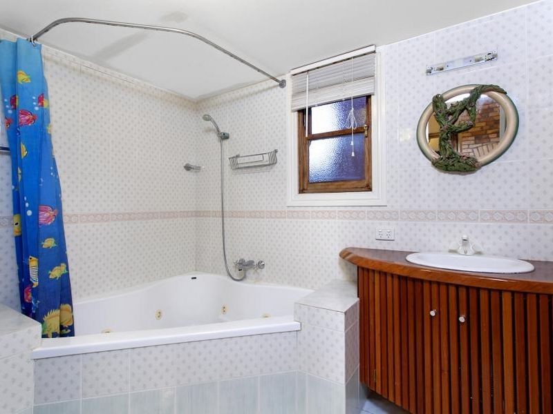 18 Locke Street, New Farm QLD 4005